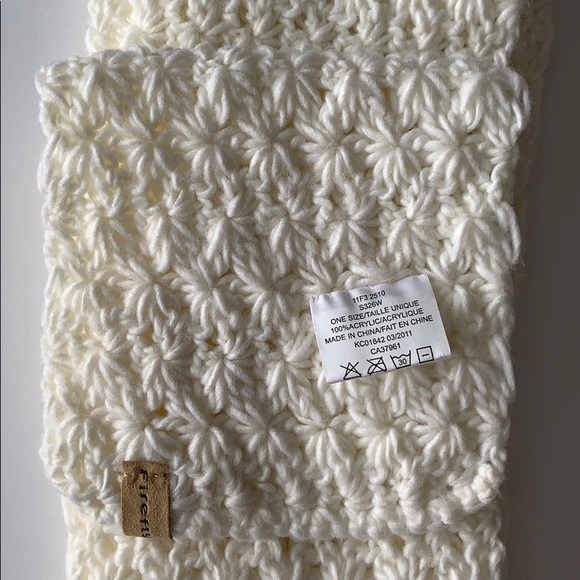🤍2/$20 *Like New* Firefly Knit Scarf - Picture 3 of 3